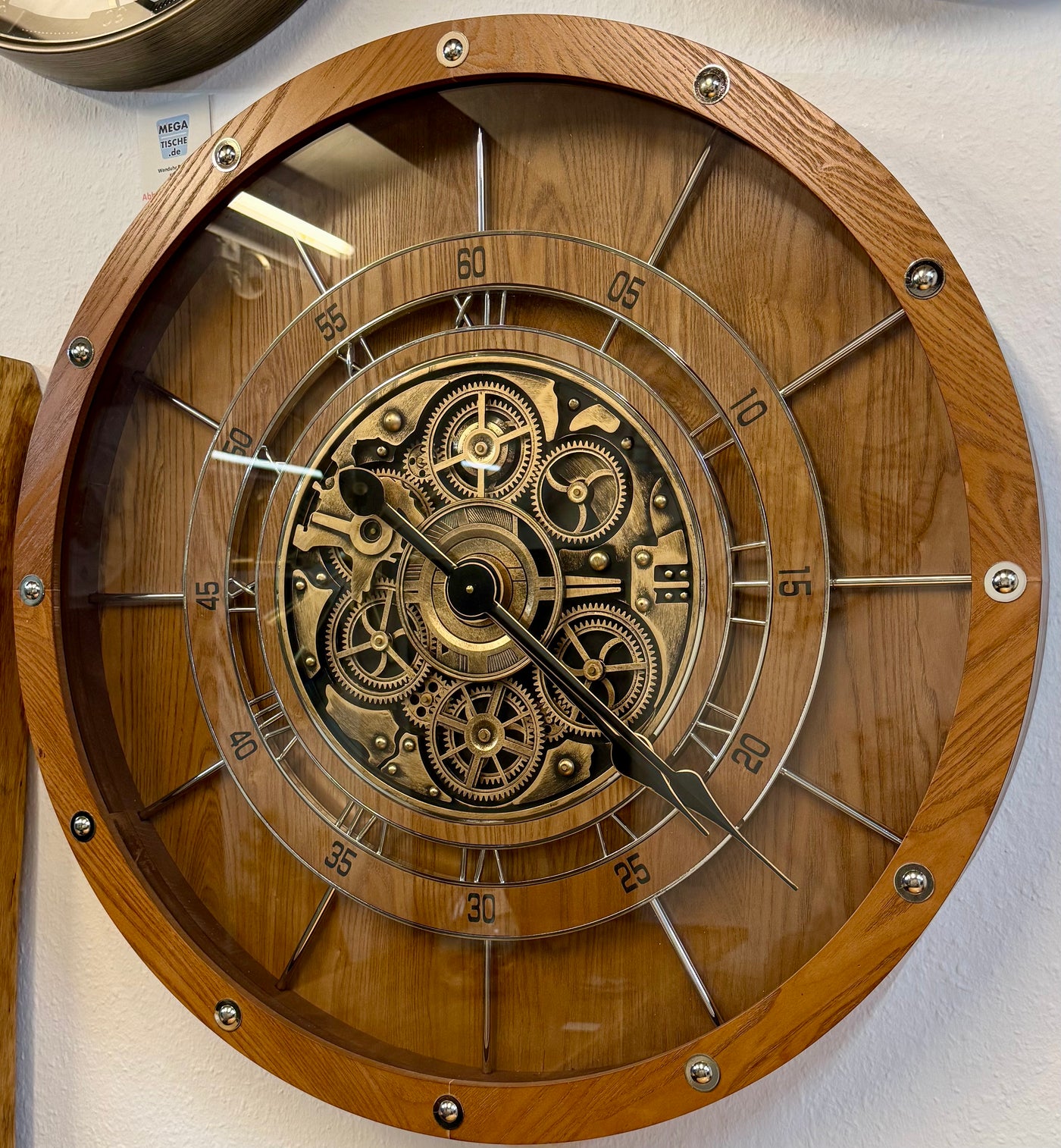 80 cm Zahnrad Wanduhr Bodensee aus Holz dunkelbraun animiert