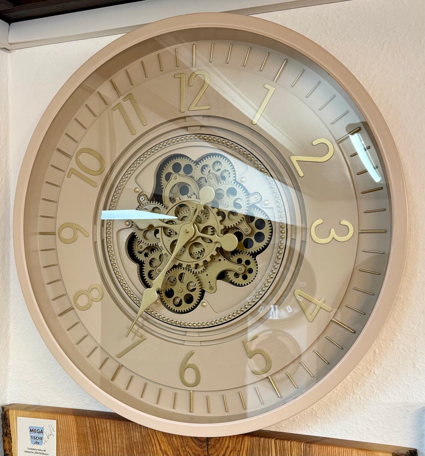 66 cm Wohnzimmer Wanduhr Flensburg mit Zahnrädern sand beige Küche