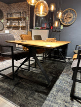 Vollmetall Triangle Massivstahl Gestell Set schwarz pulverbeschichtet für Tischplatten