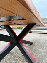 370 cm Meisterschale Baumstamm Esstisch/ Konferenztisch Fußball Bayer 04 Leverkusen mit Epoxid & Spider Gestell schwarz rot