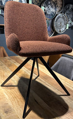 Lade das Bild in den Galerie-Viewer, 360 Grad Esszimmer Stuhl Leander Teddy Stoff in 3 Farben Cream Beige Rust drehbar
