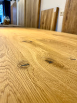 Esstisch Olpe Eiche massiv 180 bis 300 cm in 4,5 cm Dicke Holz geölt mit Holzgestell Trapez 8 Größen