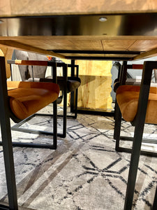 Esstisch Mumbai Mango 160 bis 260 in 6 cm Dicke Holz mit U Metall Gestell schwarz massiv 6 Größen