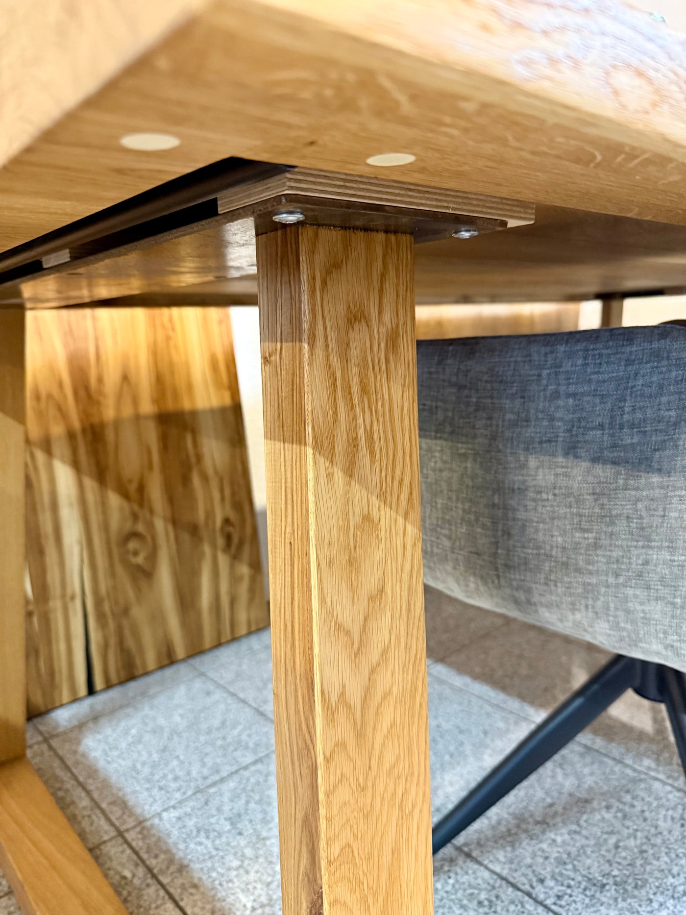 Esstischplatte Olpe Eiche massiv 180 bis 300 cm in 4,5 cm Dicke Holz geölt 7 Größen
