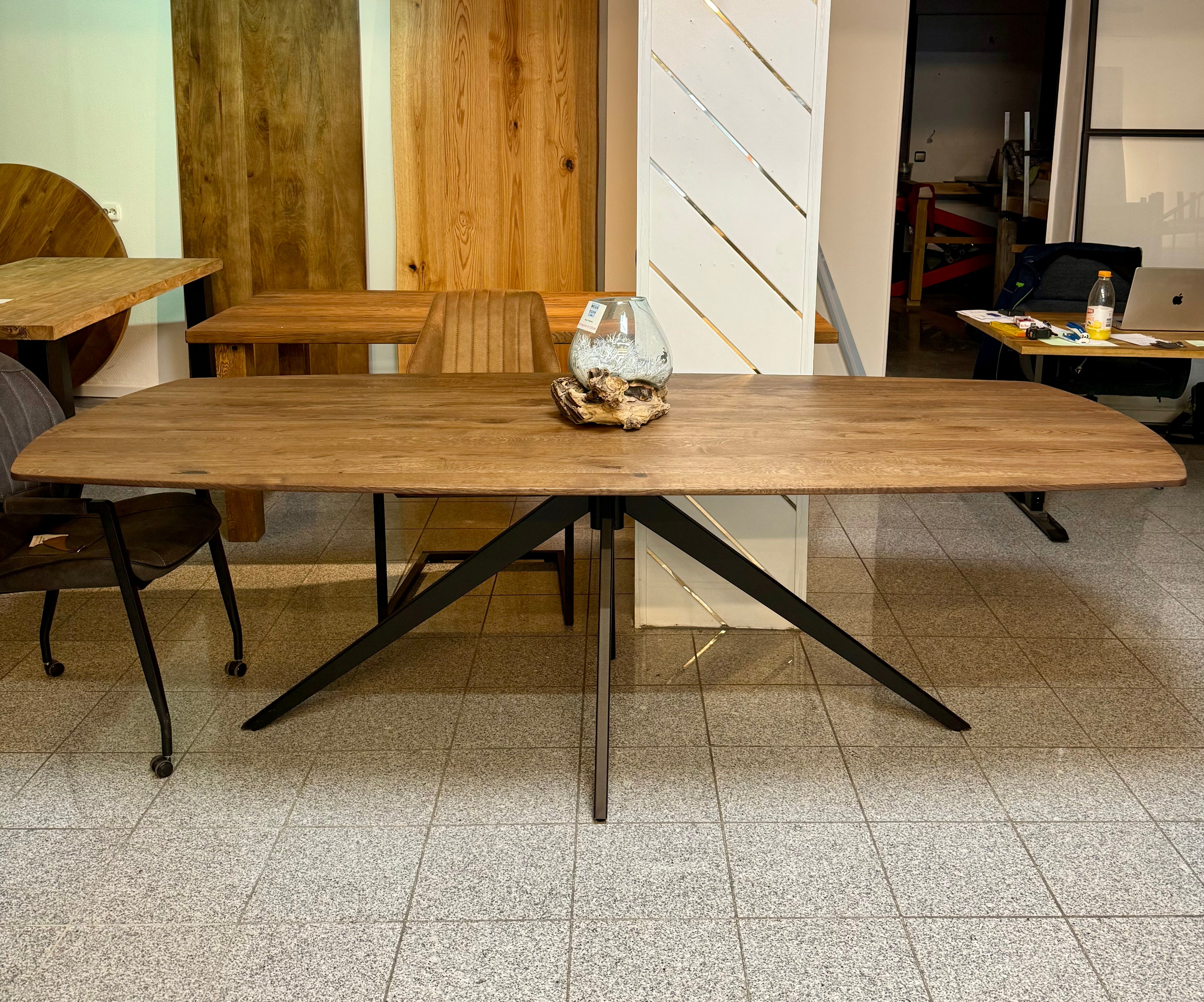 Sternfuß konisch Metall Gestell schwarz pulverbeschichtet 140 180 cm mittig