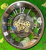 Lade das Bild in den Galerie-Viewer, 46 cm Wanduhr Bruxelles mit Animation antik-schwarz drehende Zahnräder Vintage &amp; Industrial Stil
