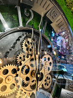 Lade das Bild in den Galerie-Viewer, 46 cm Wanduhr Bruxelles mit Animation antik-schwarz drehende Zahnräder Vintage &amp; Industrial Stil
