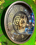 Lade das Bild in den Galerie-Viewer, 45 cm Zürich Vintage Wanduhr mit Zahnrädern schwarz gold
