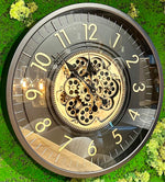 Lade das Bild in den Galerie-Viewer, 66 cm Zürich Wanduhr mit Zahnrädern schwarz gold
