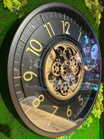 Lade das Bild in den Galerie-Viewer, 66 cm Zürich Wanduhr mit Zahnrädern schwarz gold
