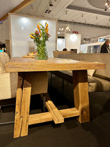Table monastère Hugo en vieux chêne rustique 250 & 300 à 500 cm avec piètement en bois