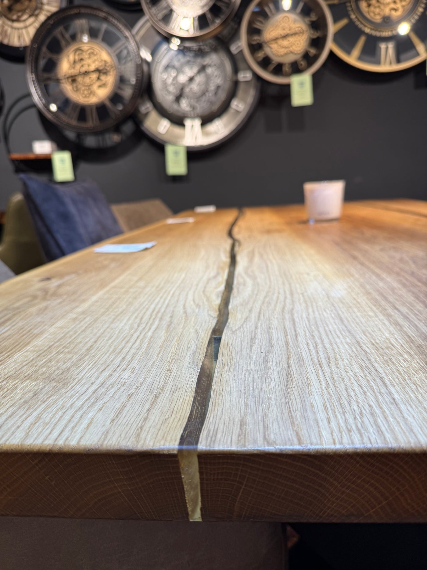 Epoxidharz Esstisch Bergneustadt Eiche massiv 200 cm Massivholz geölt mit X Stahl Gestell Set schwarz
