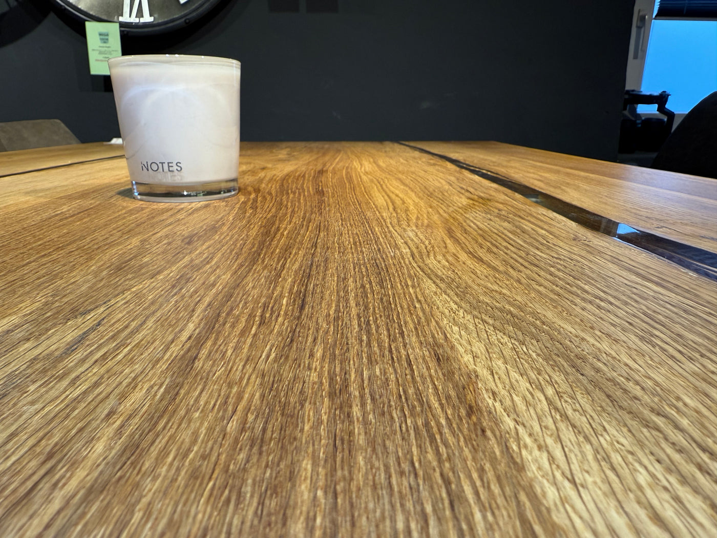 Epoxidharz Esstisch Bergneustadt Eiche massiv 200 cm Massivholz geölt mit X Stahl Gestell Set schwarz