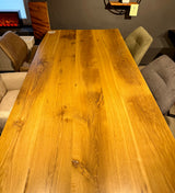 Esstisch Riga Alteiche massiv 240 cm in 4 cm Dicke Holz Lack mit Y Spider Metall Gestell schwarz Einzelstück