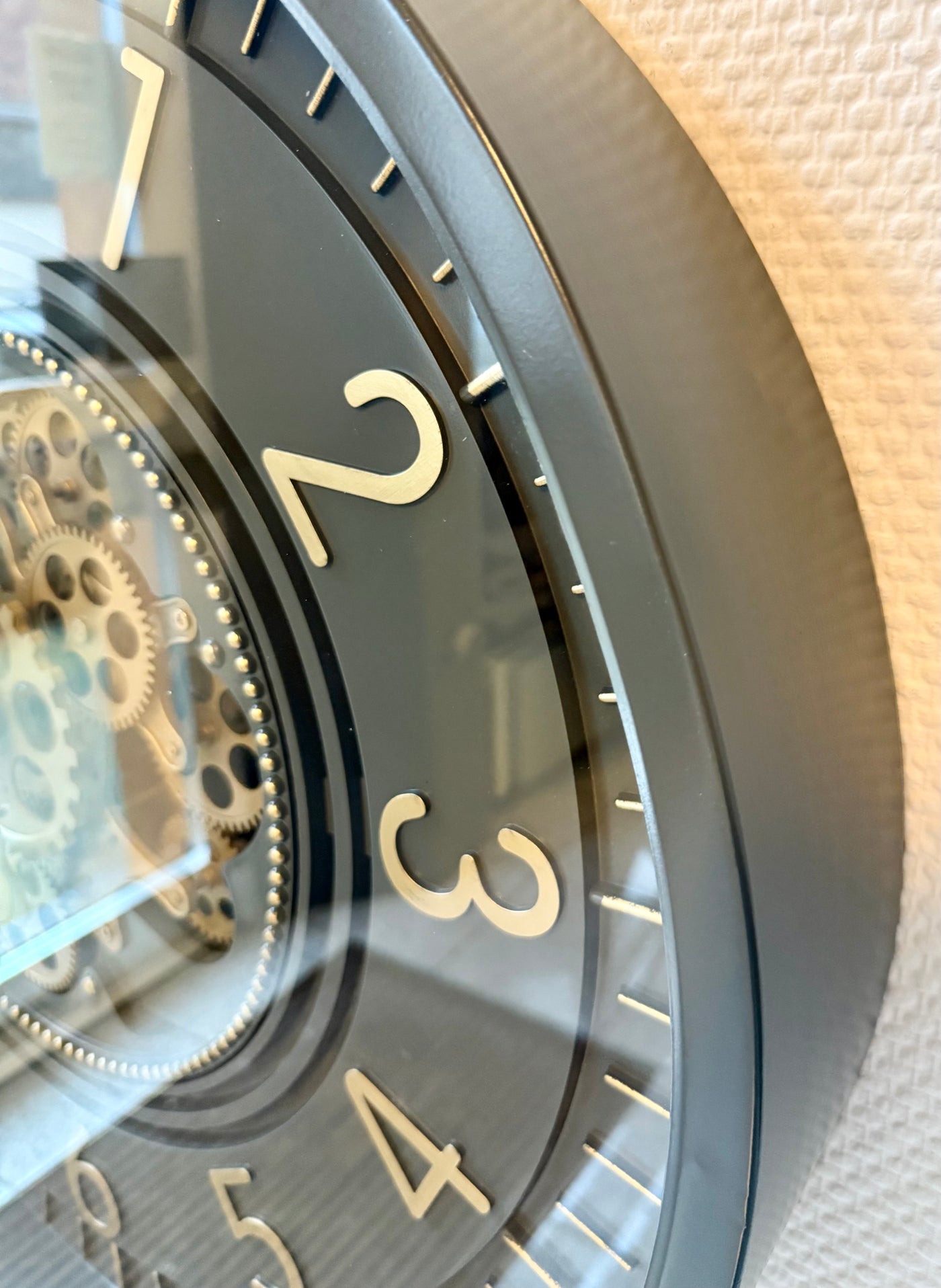 65 cm Zürich Vintage Wanduhr mit Zahnrädern anthrazit gold