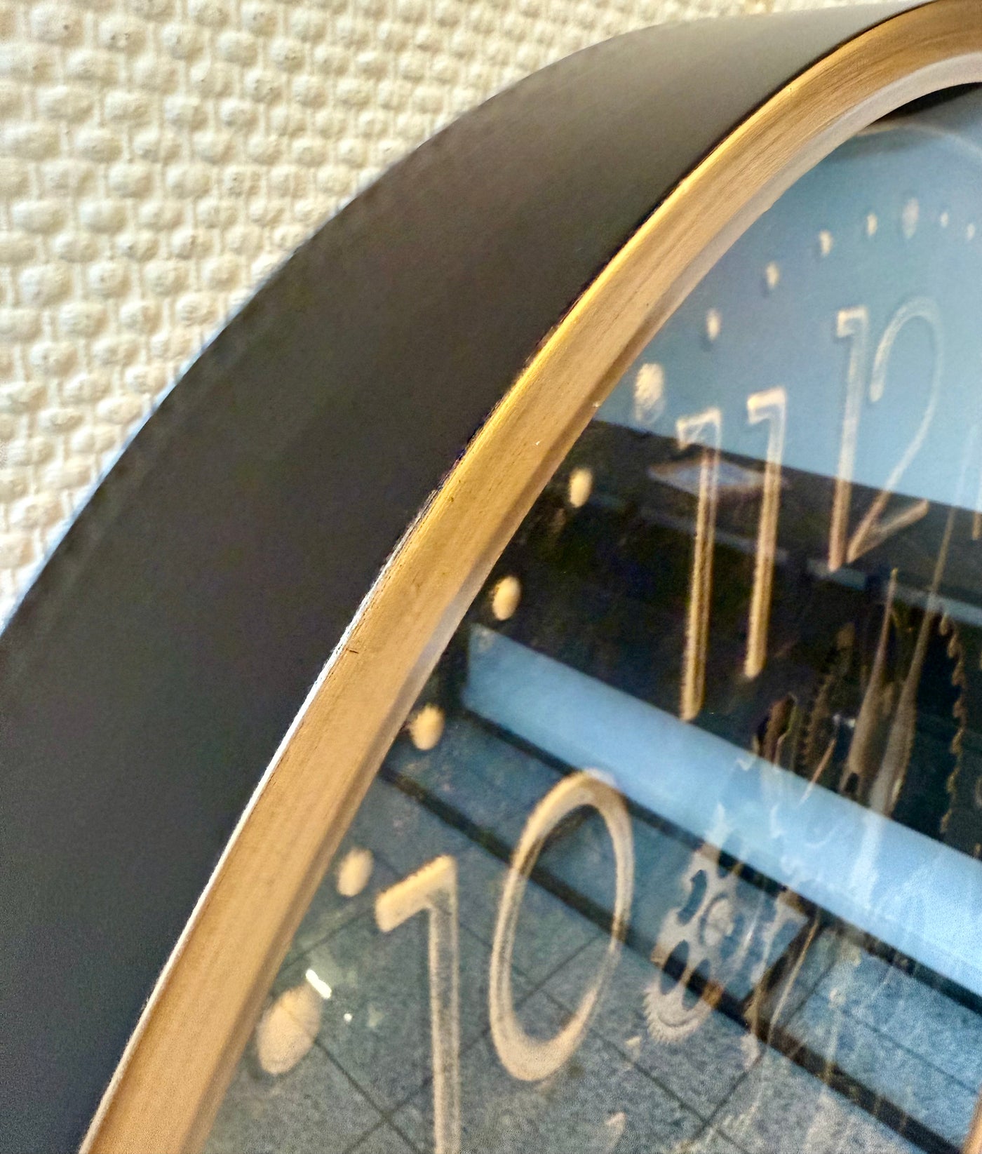 70 cm Genf Vintage Wanduhr mit Zahnrädern altgold schwarz