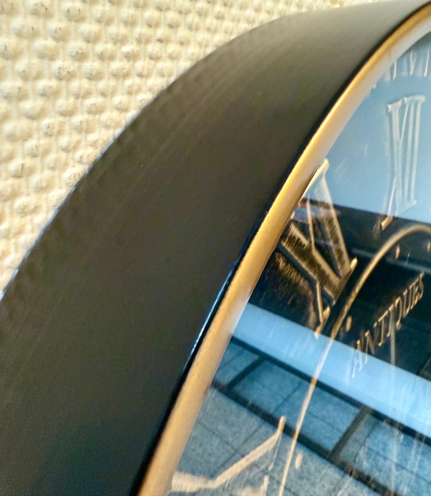 Horloge murale 60 cm antique vintage avec engrenages or vieilli noir
