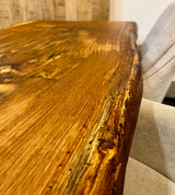 Epoxidharz Baumkante Esstisch Wildeiche 160 cm mit Gestell Wange