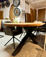 Esstisch Osnabrück Eiche massiv 200 cm in 4 cm Dicke Holz geölt mit Spider Metall Gestell schwarz
