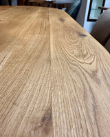 Esstisch Osnabrück Eiche massiv 200 cm in 4 cm Dicke Holz geölt mit Spider Metall Gestell schwarz