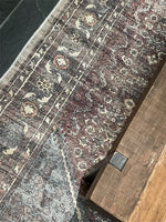 Lade das Bild in den Galerie-Viewer, Teppich Vintage rot-hellbraun-hellblau Multicolor washed out
