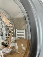 Lade das Bild in den Galerie-Viewer, 66 cm Wanduhr VENEDIG schwarz gold Industrial Metall Uhr Zahnrad bewegend

