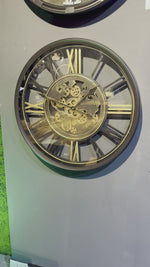 Laden und Abspielen von Videos im Galerie-Viewer, 60 cm Weltkarte Wanduhr Zahnrad schwarz gold beweglich mit Zahnrädern
