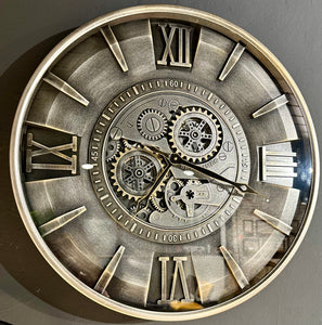 Leeds 59 cm Wanduhr Zahnrad Zählwerk Animation silber grau