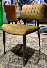 Lade das Bild in den Galerie-Viewer, Samt Stuhl Ivanka in 3 Farben ocker-gelb grün anthrazit-grau mit Metallgestell
