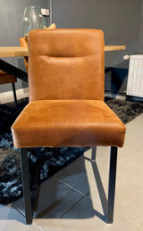 Stuhl Breda Mikrofaser in Cognac Braun mit Metallgestell
