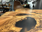 Lade das Bild in den Galerie-Viewer, Massiver Epoxid Couchtisch aus Edelesche Holz 150 cm Epoxy Wohnzimmer Tisch Echtholz
