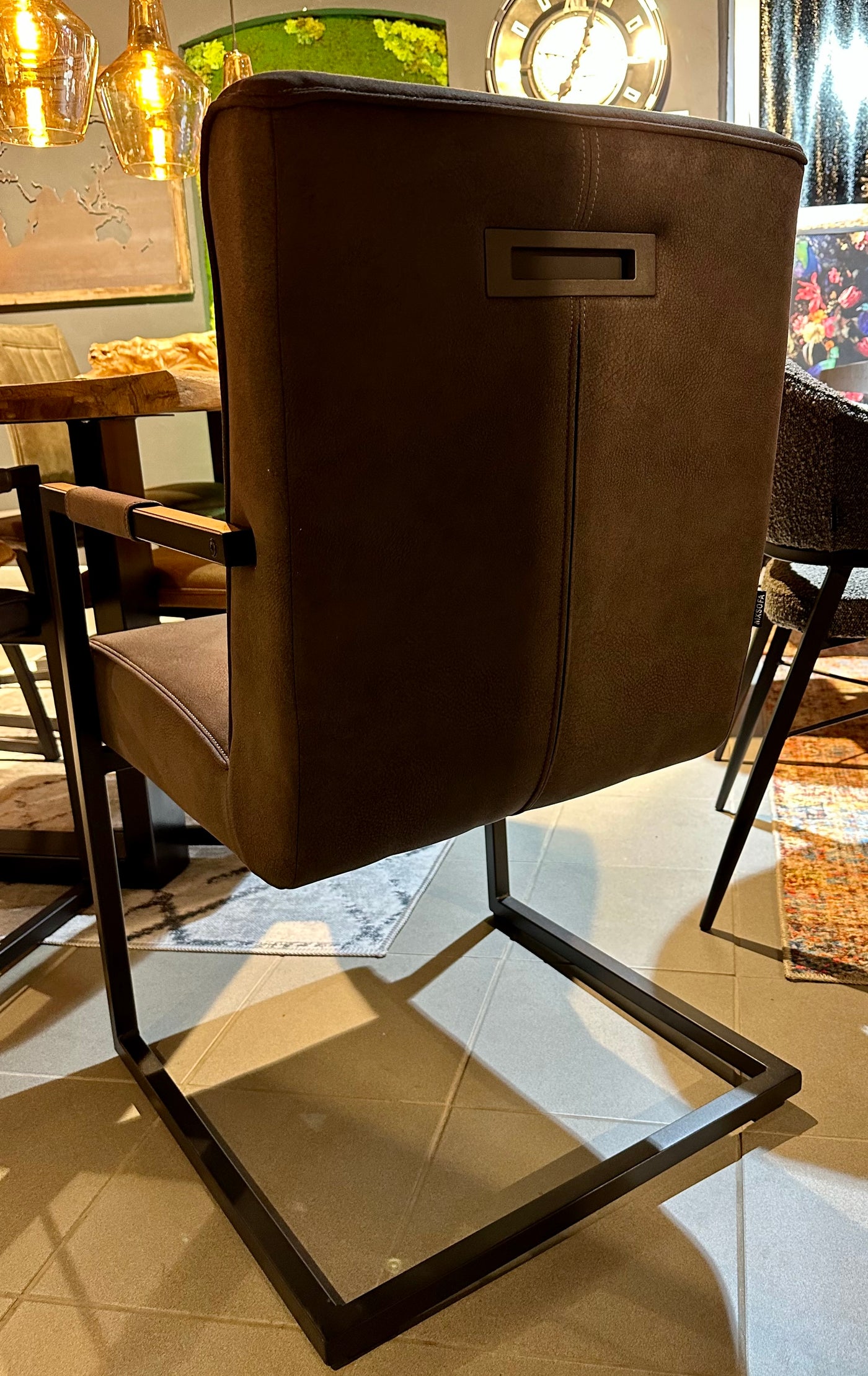 Freischwinger Armlehnenstuhl Logant Mikrofaser in 3 Farben Cognac Grün Anthrazit
