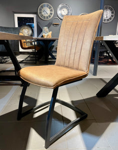 Freischwinger Stuhl Amaro Kunstleder in 3 Farben Cognac Grün Anthrazit mit Metallgestell