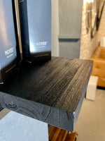 Lade das Bild in den Galerie-Viewer, BLACK SHELFMATE Typ D Wandregal schwarz Industrial Möbel Teakholz Metall Blankstahl Hängeregal Industrie Stil Regal Used Look Teak Holz
