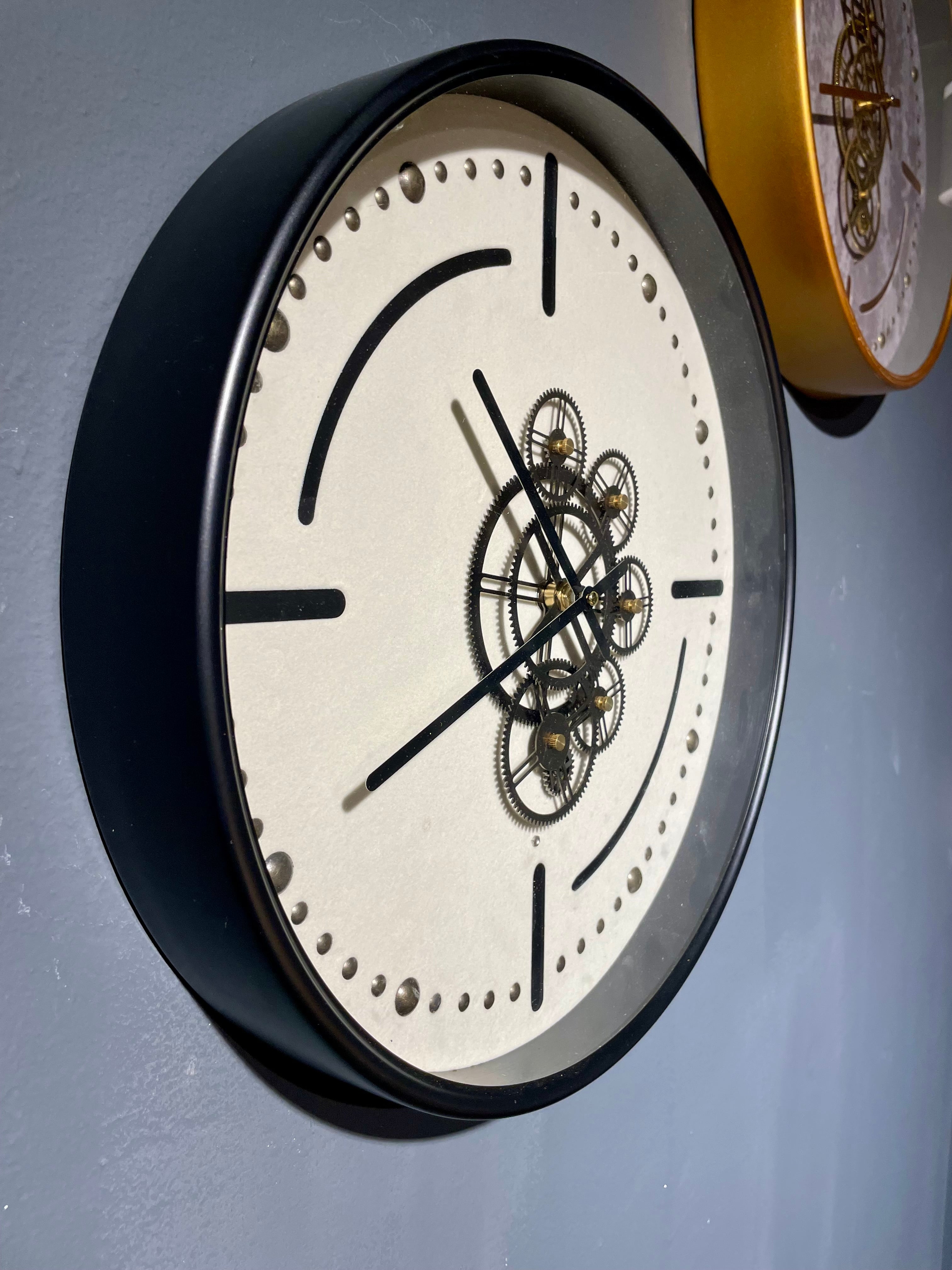 Denver Zahnrad Wanduhr 46 cm Schwarz weiss animiert drehend