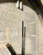 Lade das Bild in den Galerie-Viewer, Oviedo Beton Look Wanduhr 48 cm Schwarz Anthrazit grau

