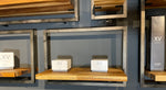 Lade das Bild in den Galerie-Viewer, SHELFMATE Typ C Wandregal Industrial Möbel Teakholz Metall schwarz Blankstahl Hängeregal Industrie Stil Regal Used Look Teak Holz
