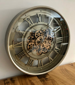 Wanduhr Zahnrad silber Messing Metall Zählwerk 60 cm