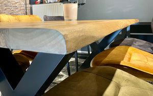Baumkante Esstisch Puri Mangoholz 180 bis 240 in 4 cm mit X Gestell massiv 4 Größen