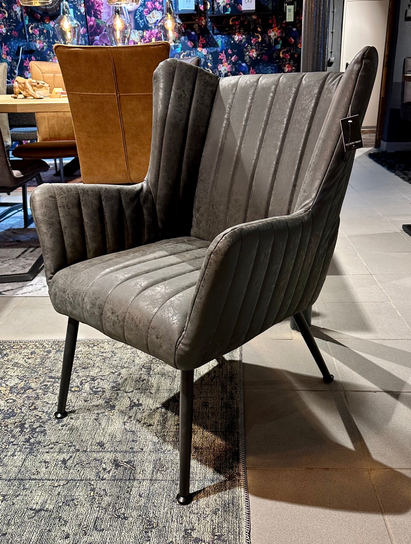Fauteuil Foley en 2 coloris cognac anthracite similicuir