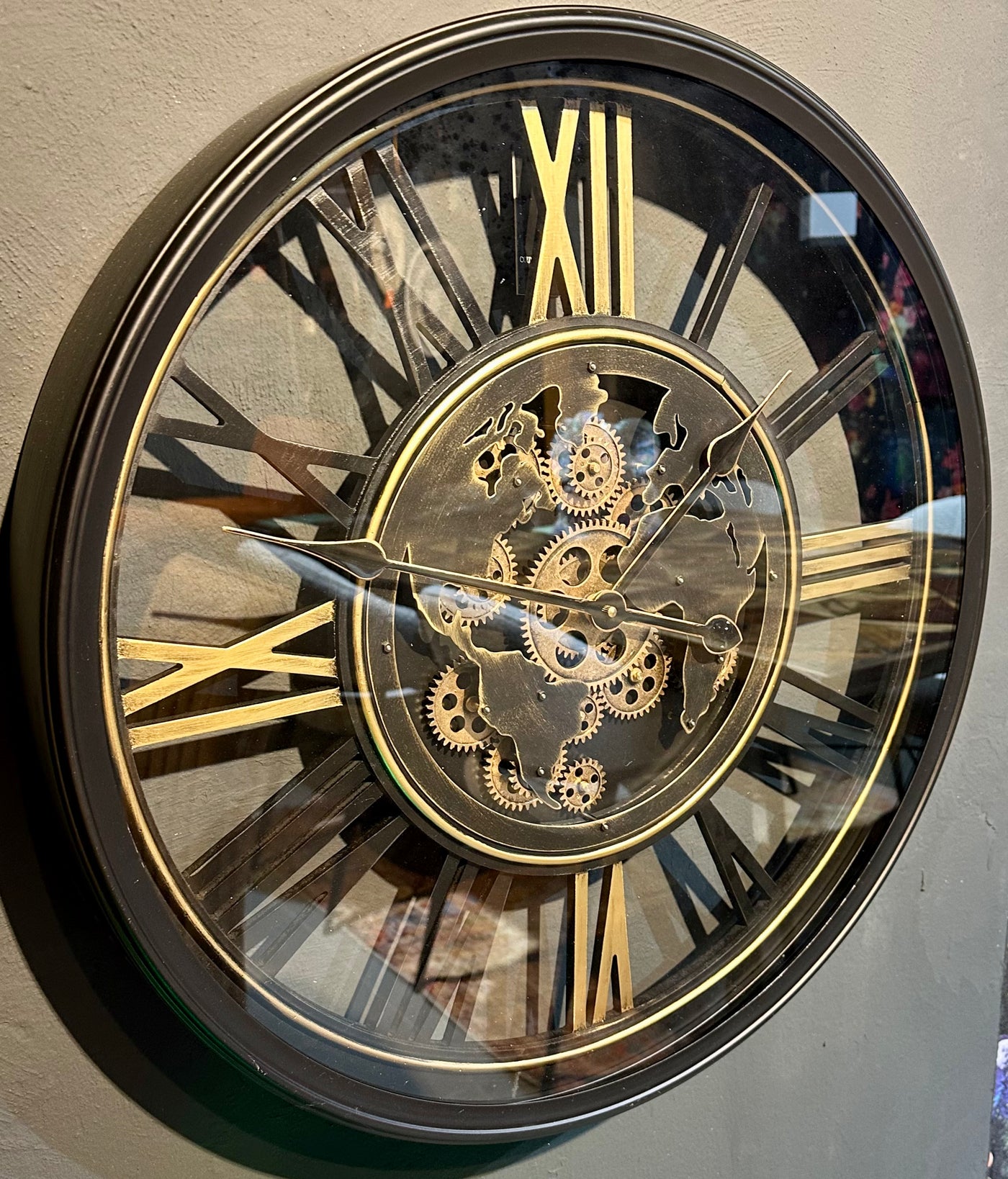 60 cm Weltkarte Wanduhr Zahnrad schwarz gold beweglich mit Zahnrädern