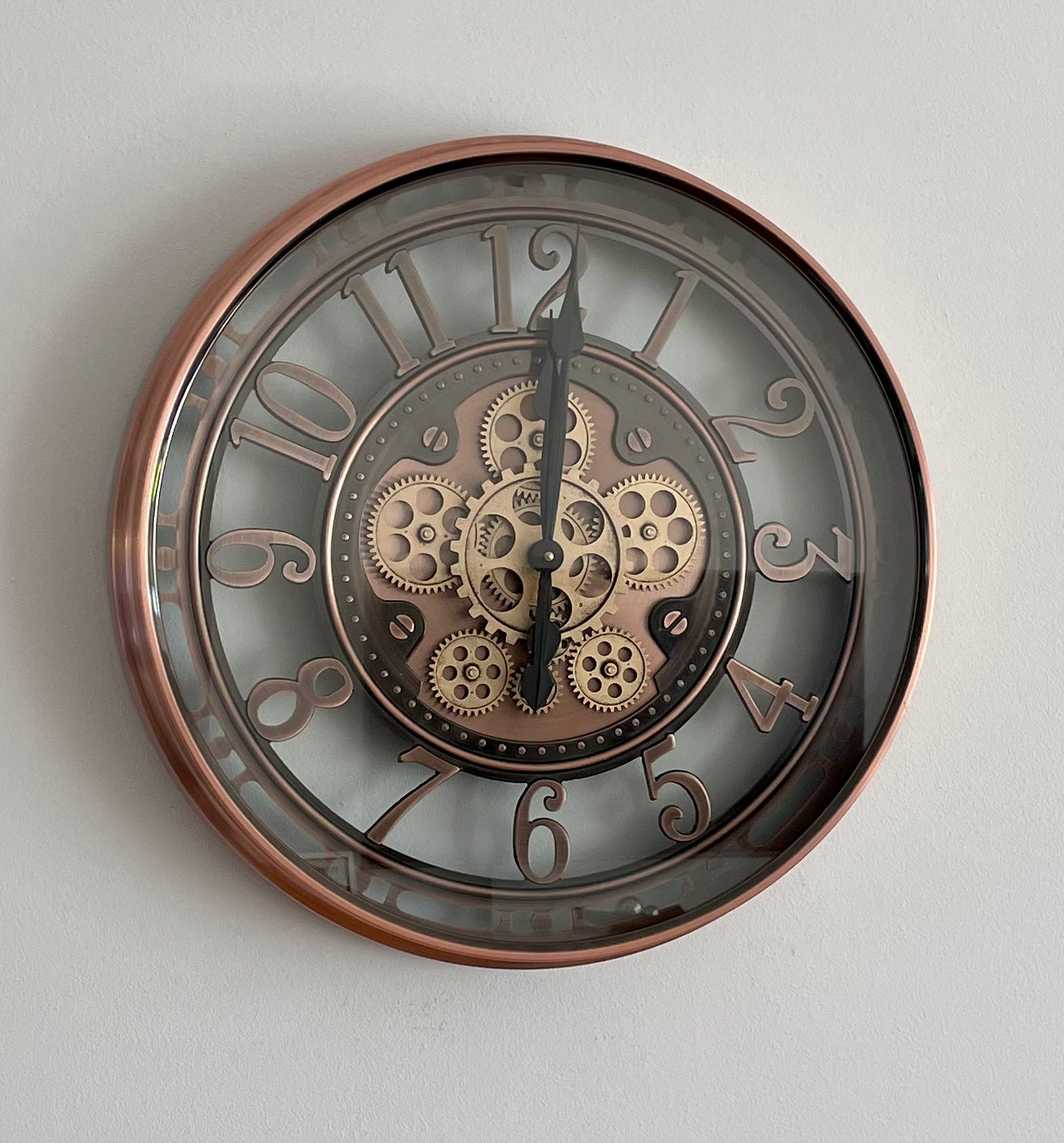 Wanduhr Zahnrad Berlin Zählwerk Animation Kupfer 55 cm