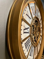 Lade das Bild in den Galerie-Viewer, 100 cm Wanduhr Zahnrad Zählwerk Animation gold Vintage weiss beige
