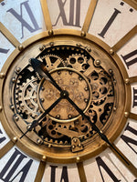 Lade das Bild in den Galerie-Viewer, 100 cm Wanduhr Zahnrad Zählwerk Animation gold Vintage weiss beige
