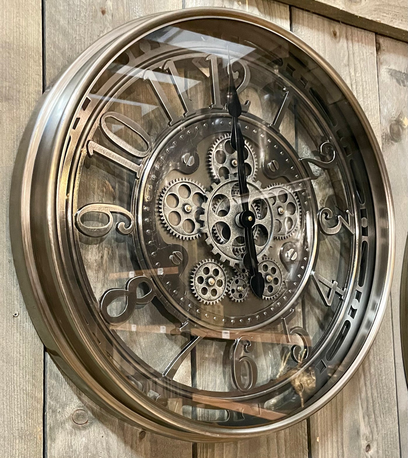 Wanduhr Zahnrad Berlin Zählwerk Animation silber grau 55 cm outdorrfähig