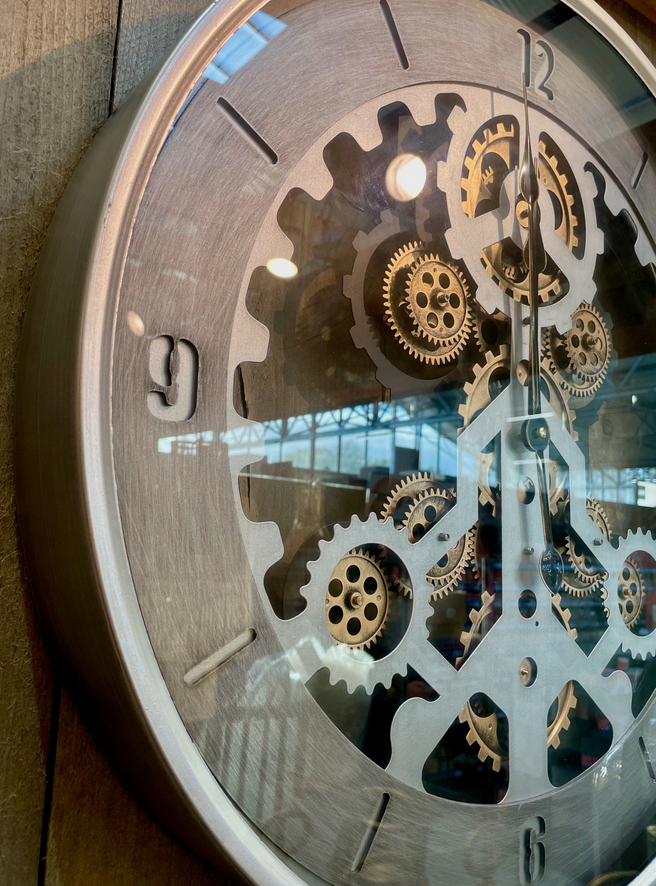 Silber Graue Industrial Wanduhr Zahnrad 60 cm Animation