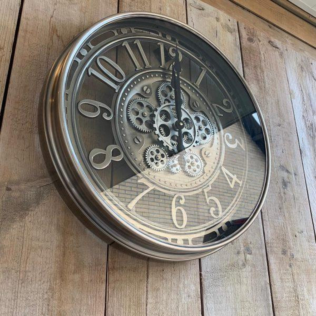 Wanduhr Zahnrad Berlin Zählwerk Animation silber grau 55 cm outdorrfähig